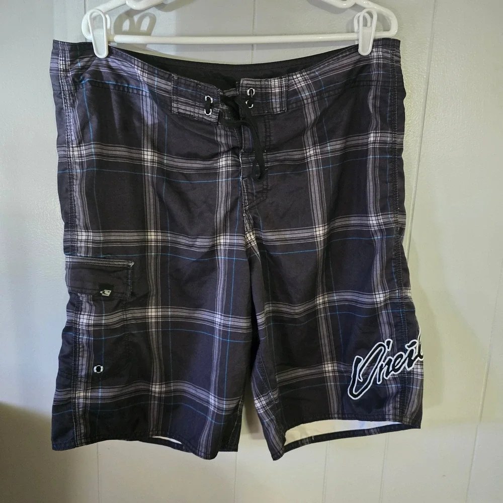 O'Neill Board Shorts Mens 38 Black Plaid Cargo Pocket Embroidered Logo Surf Swim